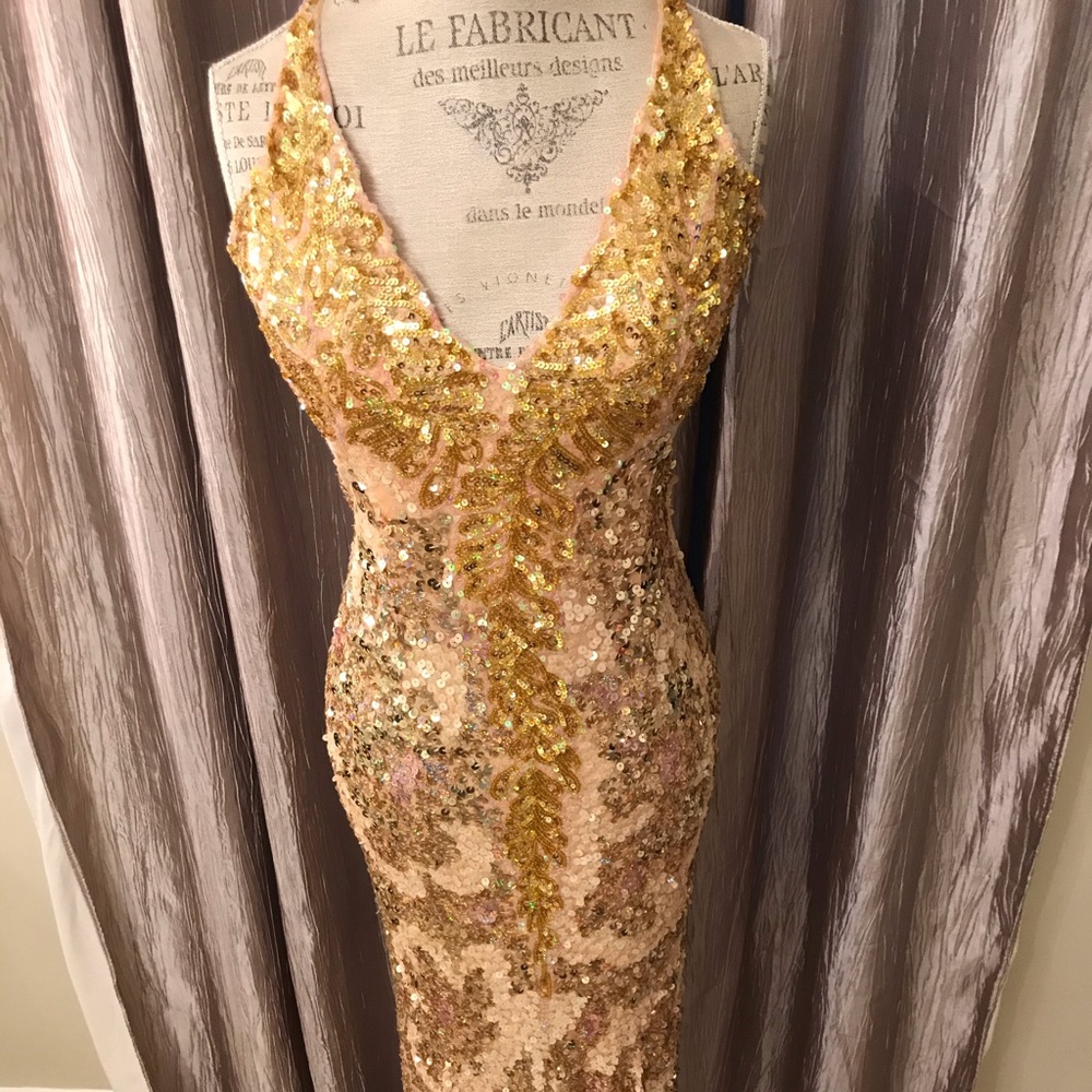 Prom Dress - Picture 2 of 5